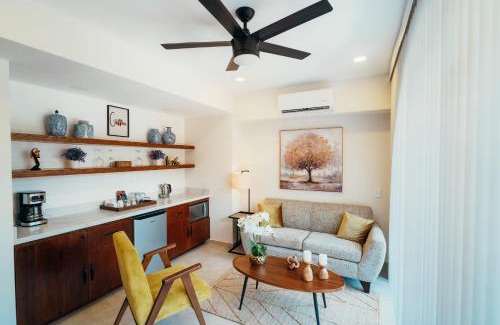 Lazaro Cardenas Hotel | Boutique Hotel & Suites Hacienda Lord Twigg