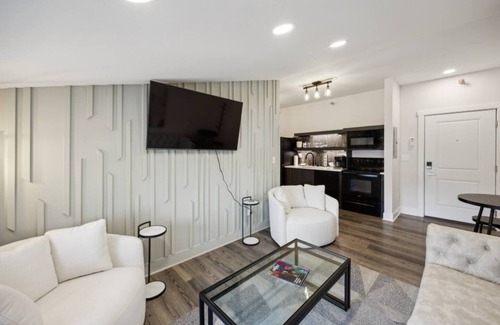 Jackson Hotel | Boutique Hotel | The Thomas Edison Suite