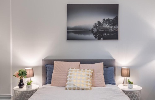 Burwood House | Boutique Private Rm situated in the heart of Burwood 4 - ROOM ONLY