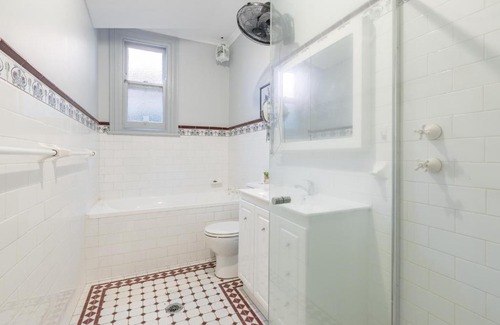 Burwood House | Boutique Private Rm situated in the heart of Burwood G1 - ROOM ONLY
