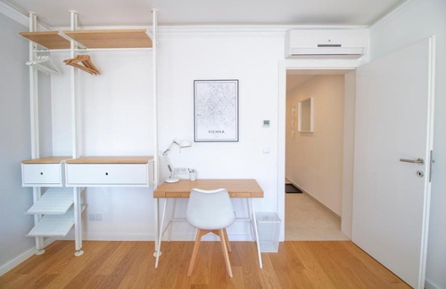 Brigittenau Apartment | Boutique Sky City Apt. with BALCONY/TOP SPOT