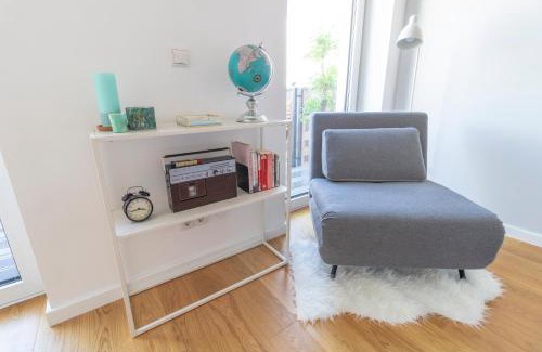 Brigittenau Apartment | Boutique Sky City Apt. with BALCONY/TOP SPOT