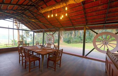 Virarajendrapet Resort | Bovera Orchards Coorg By Luxdens Hotels