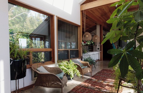 Bowen Island House | Bowen Boho House | Ultra-Luxury