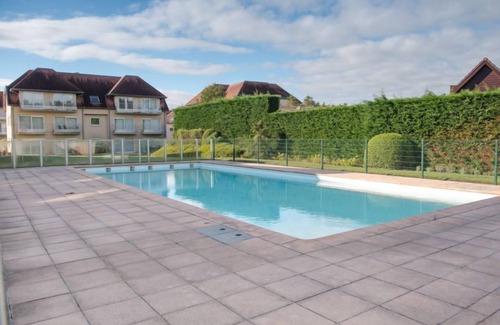 De Haan Apartment | Bowie with shared pool by Interhome