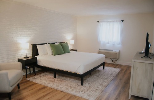 Bradford Hotel | Bradford Guest House - The B