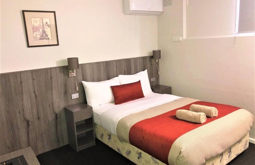 Cootamundra Hotel | Bradman Motor Inn