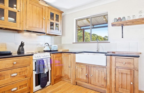 Central Tilba Cabin | Braeside Cabin Three - Parsonsia