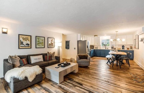 River West House | Branch + Thistle – Stylish Stay in Bend w/Hot Tub