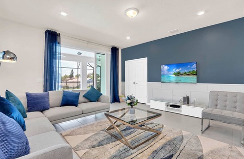 Bay Lake House | BRAND NEW/10 MINS DISNEY/IMMACULATE/PERFECT FOR A FAMILY/FREE WIFI