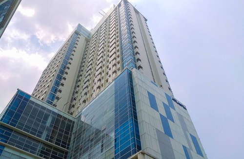 Pondokcina Apartment | Brand New 1BR Apartment with City View at Atlanta Residences