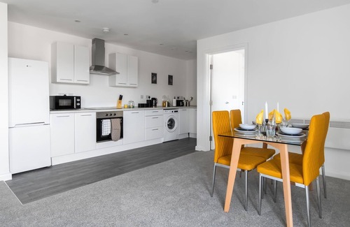 Luton Apartment | Brand New 2 Bed, 2 Bath Apartment in Luton 46