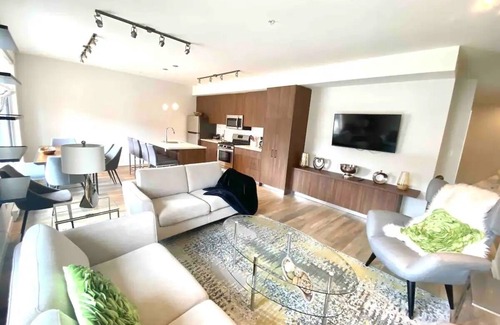 Sidney Hotel | Brand New 3-Bedroom Suite in the Heart of Sidney!