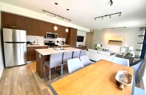 Sidney Hotel | Brand New 3-Bedroom Suite in the Heart of Sidney!