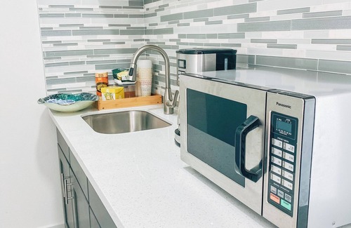 Town N County Park Apartment | Brand new apartment, with a ocean theme! Less than 10 minutes away from Airport