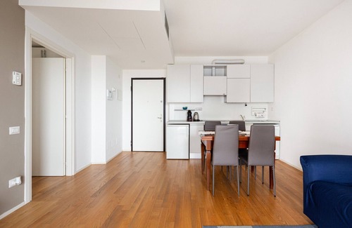 Milan Apartment | Brand new APT with terrace! Book Now!