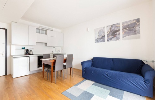 Milan Apartment | Brand new APT with terrace! Book Now!