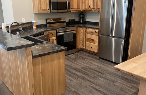 Webster Condo | Brand New Duplex Across the road from Devils Lake w/lake access