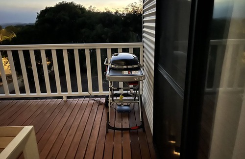 Bremer Bay House | Brand new elevated spacious 3 bedroom house walking distance to all amenities.