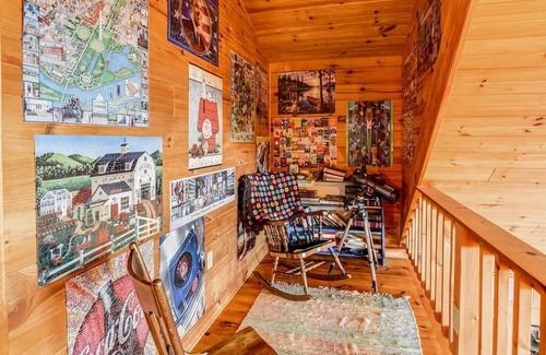 Old Fields Cabin | Brand New Hot Tub! Beautiful Log Cabin w/Gorgeous Views