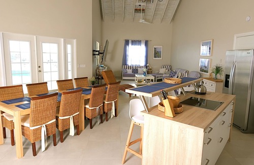 Juba Sound Villa | Brand New Longbay Hills Villa w/Pool - Panoramic Views & 5 Minutes to the Beach