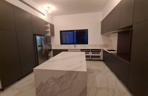 Bror Hayil Villa | Brand new Luxurious Villa + Pool - 20 min from the beach!