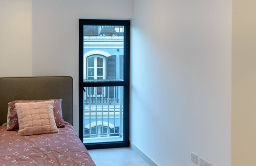 Gibraltar Apartment | Brand New Luxury 2 beds Apartment at The Residence-hosted by Sweetstay