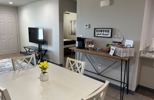 Clovis Apartment | Brand New Rest and Relaxation Apartments