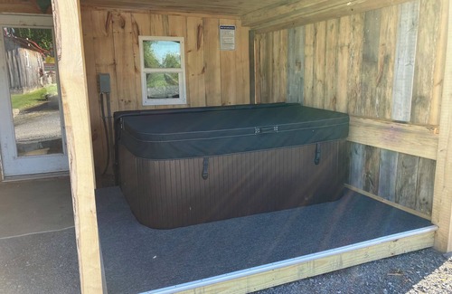 Alburg Cabin | Brand new rustic cabin to rent Across from lake Champlain Cabin 3