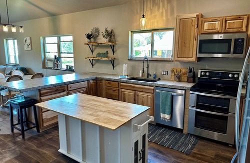 Ronan House | Brand new, spacious, family friendly home near Flathead Lake and Glacier NP.