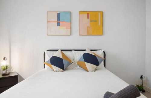 South Lamar Apartment | Brand New Unit 5 min to Austin