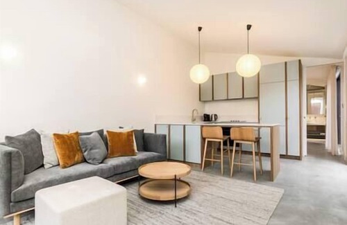 Suffolk Park Apartment | BRANDON STUDIO - Tallow Beach