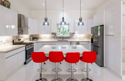 Brasilito House | Brasilito House and Apartment with Pool Sleeps 8