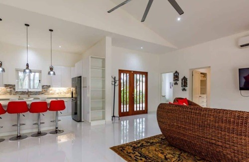 Brasilito House | Brasilito House and Apartment with Pool Sleeps 8