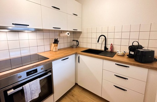Nordstadt Apartment | Braunschweig Erlebnis: Kirchturm-blick & Balkon