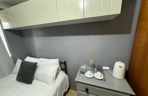 Headington House | Brazilian Family in Uk 02