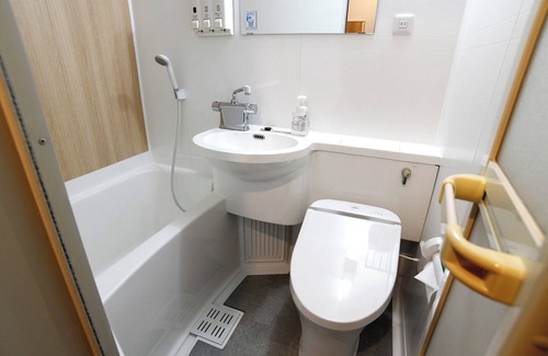 Kitaotsuka Hotel | Breakfast included Single 2 person plan nonsmo/Toshima-ku Tokyo