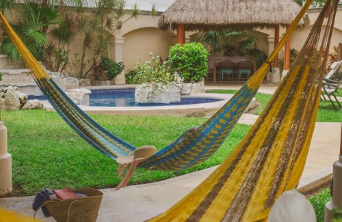 Colonia Centro House | Breakfast Included w/pool 5rooms/5bath for 15