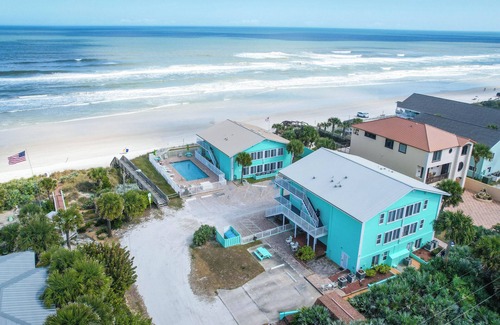 New Smyrna Beach Condo | Breath taking views in this 2 bedroom condo on New Smyrna Beach