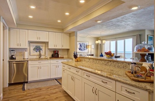 Daytona Beach Shores Condo | Breathtaking Penthouse w/Direct Oceanfront Views, 40' private balcony.