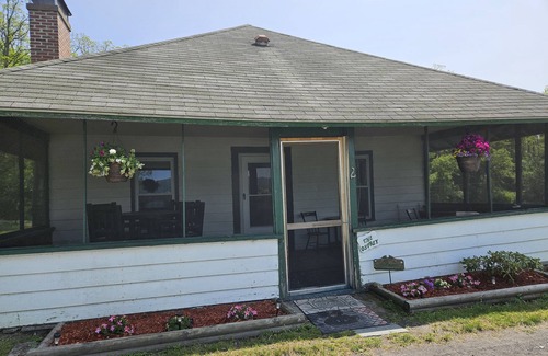 Moriah Center Cottage | Breathtaking Cottage On Beautiful Historic Lake Champlain! Great fishing access!