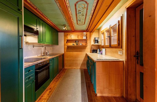 Grindelwald Ski Chalet | Breathtaking Eiger views, 300 year old chalet