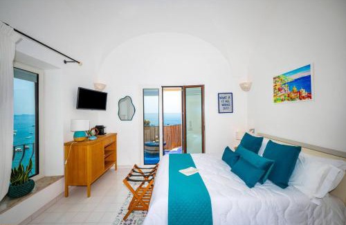 Positano City Centre House | Breathtaking Room in Heart of Positano with Stunning Sea Views