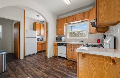 Middletown Apartment | Breathtaking View 2BD/1BTH Unit in Central SD