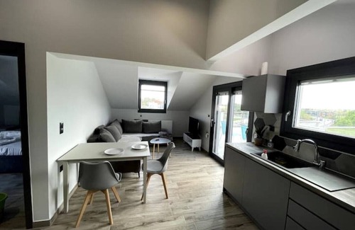 Katerini Apartment | Breathtaking View Design Apartment