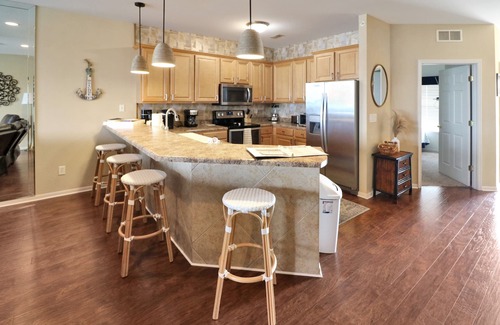 Osage Beach Condo | Breathtaking View - Top Floor Lands End Condo, POOL & lazy river! BEST location!