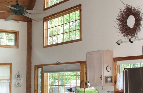 Cedar Bushes Cottage | Breathtaking views of Cape Cod Bay/PTown, High on Manomet Bluffs