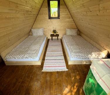 Ocna Sugatag Other | Breb 220D glamping