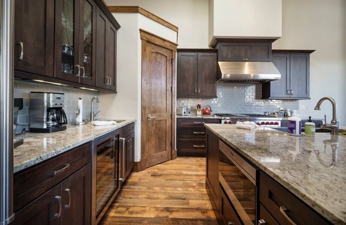 Peak 8 Villa | Breckenridge 18 - Four Bedroom Villa, Sleeps 12