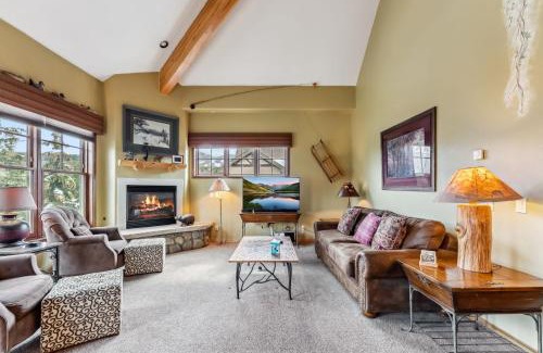 Warrior's Mark House | Breckenridge Condo with Sauna & Hot Tub Access
